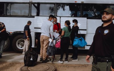Republicans Push to End Immigrant Benefits in Democratic States